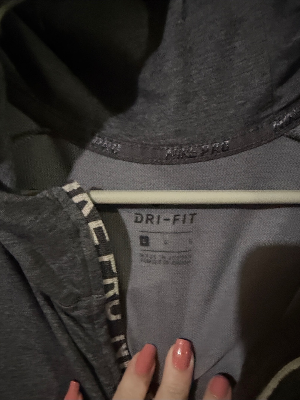 Nike Women’s Charcoal Gray Hooded Performance Jacket - Picture 2 of 4